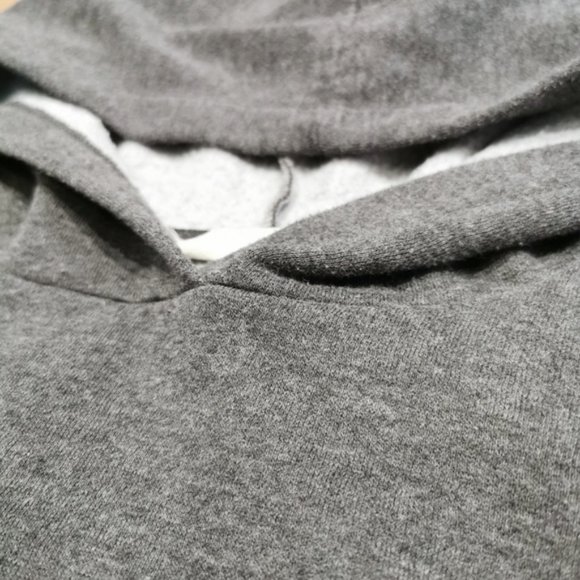 Velvet Cabin Fever pullover hoodie sweater - Picture 5 of 9